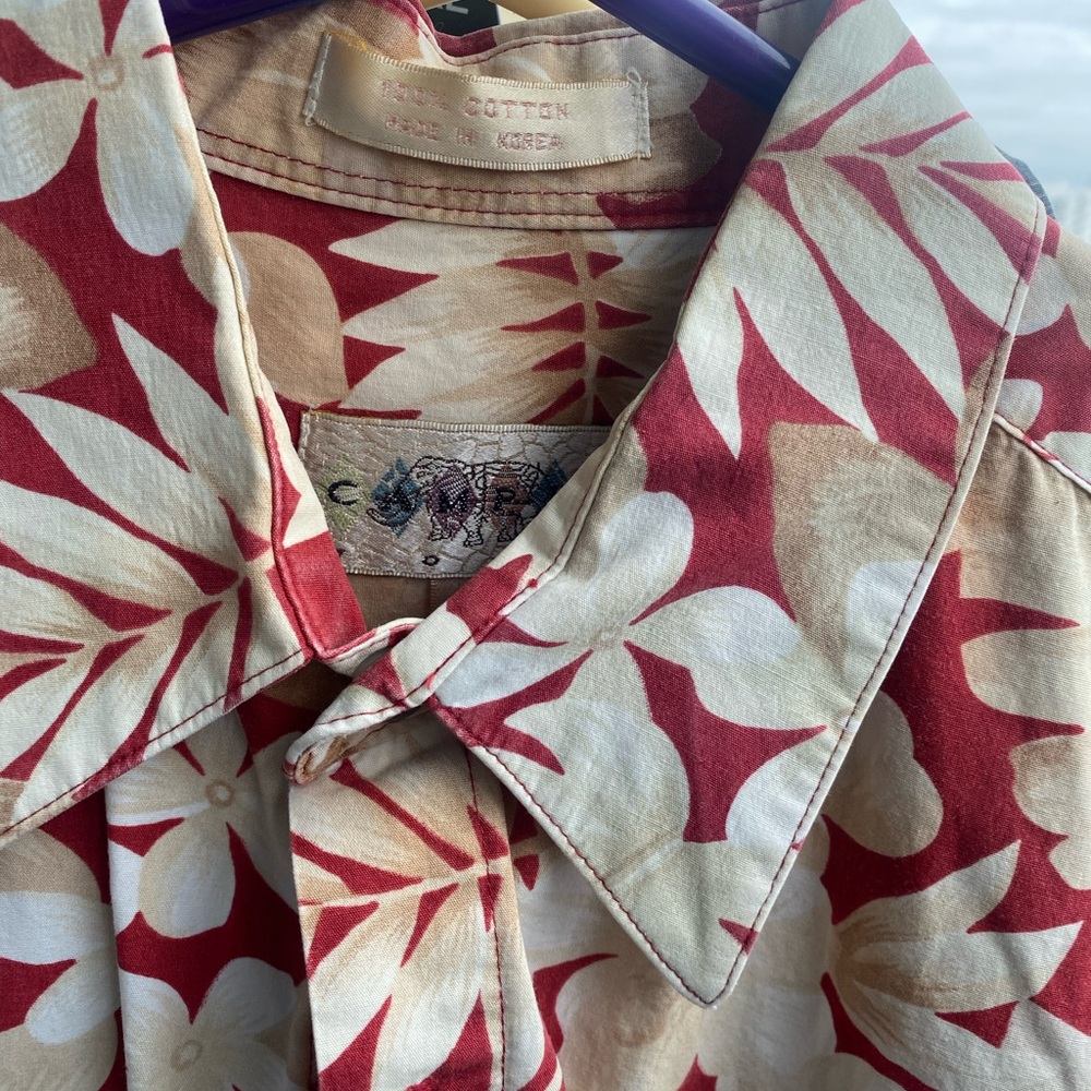 Assorted Button-Up Shirts - Picture 8 of 14